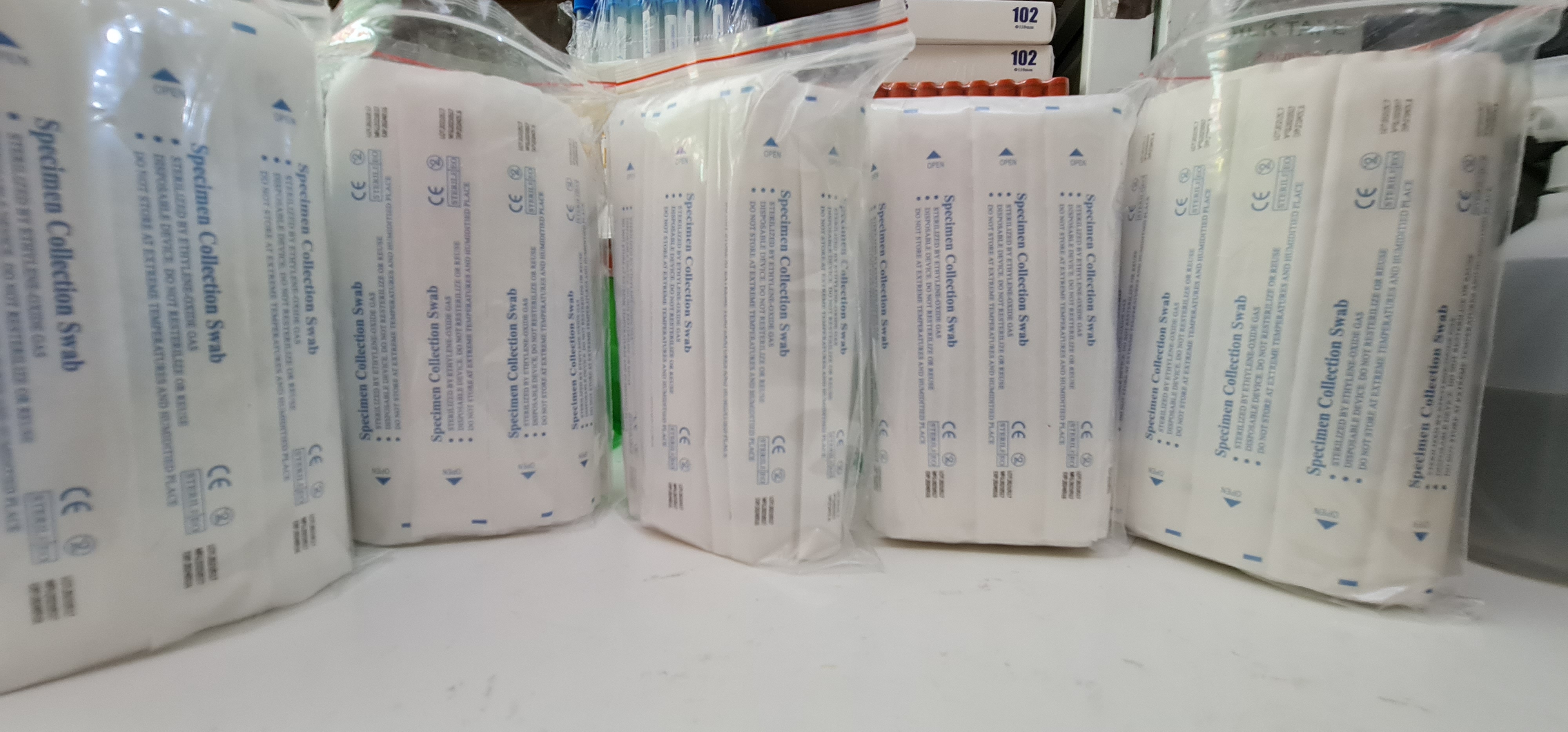 Que lấy mẫu covid tỵ hầu specimen collection swab
